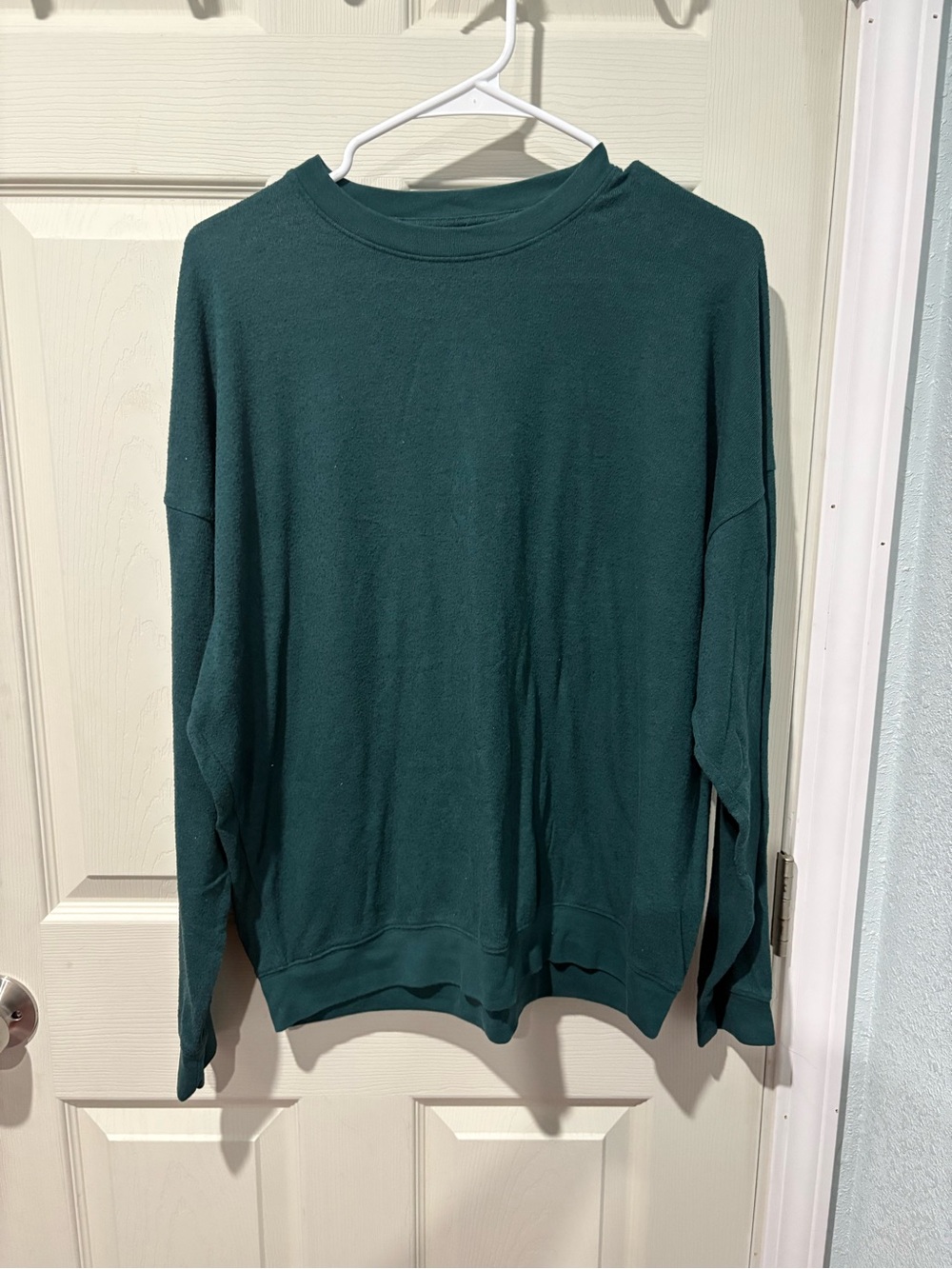 ALO Yoga Crewneck Sweatshirt in Dark green